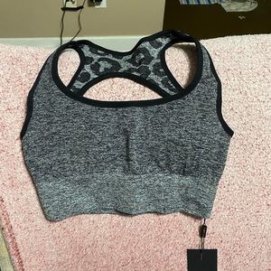 Brand new leopard sports bra
